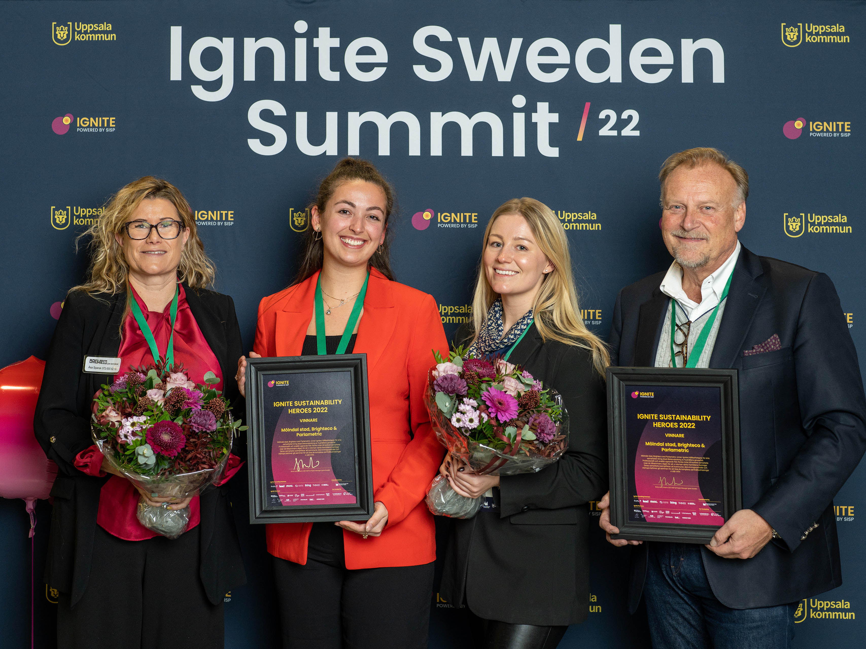 Vinnare, från vänster till höger: Åsa Spansk (Brighteco), Maria Blom och Rebecka Komet (Parlametric) samt Anders Nilsson (Brighteco). Jeanette Hartung från Mölndal stad kunde inte delta vid prisutdelningen.